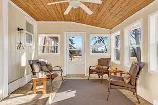 4015 Sunnyside Rd, Woodstock, IL 60098 - Photo 18