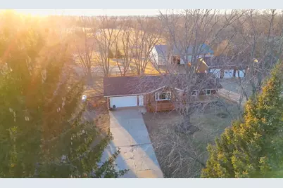 4015 Sunnyside Road, Woodstock, IL 60098 - Photo 1