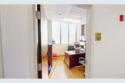 3200 Oak Park Avenue, Berwyn, IL 60402 - Photo 10