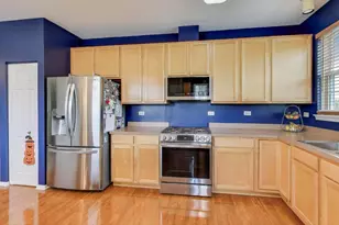 890 June Terrace, Lake Zurich, IL 60047 - Photo 8