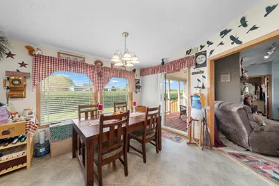 32 Peggy Drive, Sandwich, IL 60548 - Photo 8