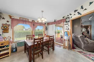 32 Peggy Dr, Sandwich, IL 60548 - Photo 8