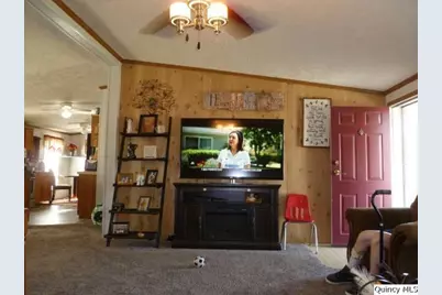 3 Jermar Court, Warsaw, IL 62379 - Photo 2