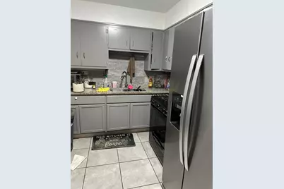 608 Forsythe Avenue, Calumet City, IL 60409 - Photo 4