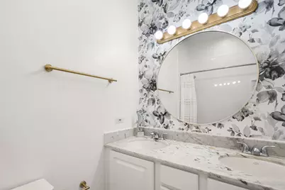 1529 W Montana Street #2, Chicago, IL 60614 - Photo 26