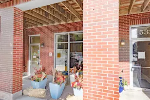 1532 W Fullerton Ave, Chicago, IL 60614 - Photo 2