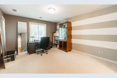 1329 E Evergreen Drive #1, Palatine, IL 60074 - Photo 18