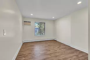 229 W Ct of Shorewood, Vernon Hills, IL 60061 - Photo 10