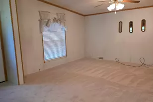 756 B Mallard Cir, Sandwich, IL 60548 - Photo 4