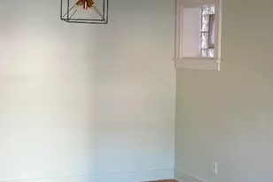 7811 S Euclid Ave, Chicago, IL 60649 - Photo 12