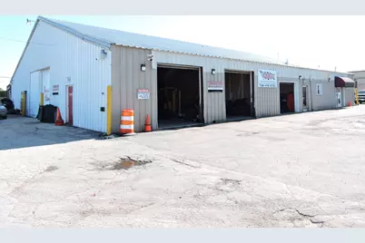 19530 Green Bay Avenue, Lynwood, IL 60411 - Photo 2