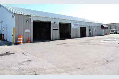 19530 Green Bay Avenue, Lynwood, IL 60411 - Photo 8