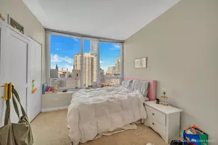 33 W Ontario St, Chicago, IL 60654 - Photo 10