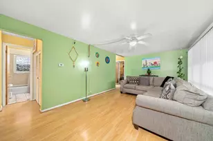 4531 189th St, Country Club Hills, IL 60478 - Photo 4