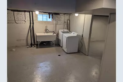 8936 S Ridgeland Avenue, Chicago, IL 60617 - Photo 10