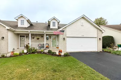 1204 Glen Mor Drive #B, Shorewood, IL 60404 - Photo 1