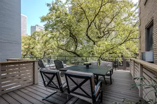 22 E Elm St, Chicago, IL 60611 - Photo 22