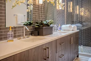 22 E Elm St, Chicago, IL 60611 - Photo 36