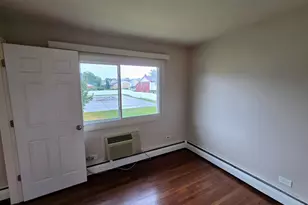 9561 Dee Rd, Des Plaines, IL 60016 - Photo 8