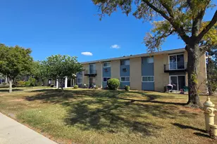 9561 Dee Rd, Des Plaines, IL 60016 - Photo 1