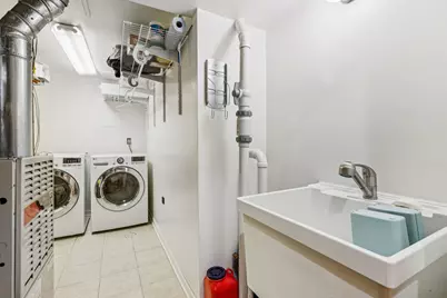 1504 E Emmerson Lane, Mount Prospect, IL 60056 - Photo 22