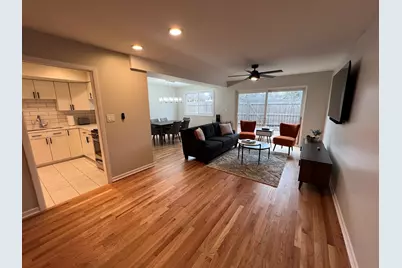 725 Hibbard Road, Wilmette, IL 60091 - Photo 2