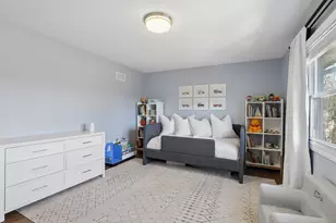 1285 Warwick Ct, Deerfield, IL 60015 - Photo 20