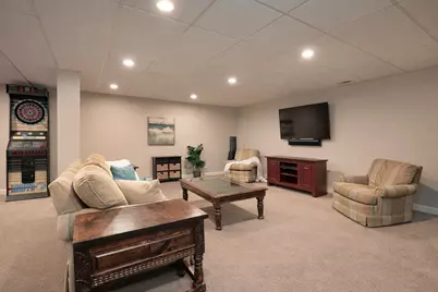 1301 Wendy Drive, Northbrook, IL 60062 - Photo 30