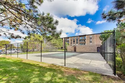 725 W Huntington Commons Road #217, Mount Prospect, IL 60056 - Photo 20