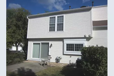 28 N Oltendorf Road, Streamwood, IL 60107 - Photo 10