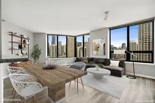 400 N La Salle Dr, Chicago, IL 60654 - Photo 2