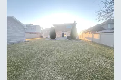 14913 Sheila Court, Oak Forest, IL 60452 - Photo 2