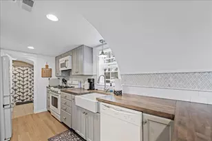 204 Country Commons Rd, Trout Valley, IL 60013 - Photo 32