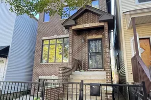 4411 S Wallace St, Chicago, IL 60609 - Photo 2