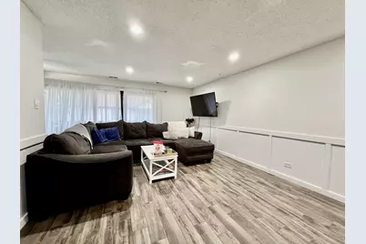 8246 Holly Court #D, Palos Hills, IL 60465 - Photo 6