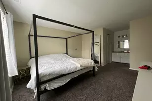 8246 Holly Ct, Palos Hills, IL 60465 - Photo 12