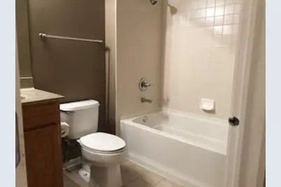 343 E 25th Place #18C, Chicago, IL 60616 - Photo 10