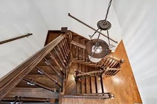 203 S Columbia St, Naperville, IL 60540 - Photo 36