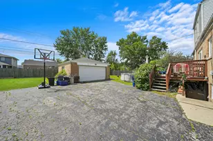1424 N Maple Ave, La Grange Park, IL 60526 - Photo 10
