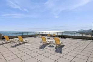 6301 N Sheridan Rd, Chicago, IL 60660 - Photo 18