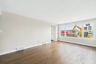 7216 W 63rd Pl, Summit, IL 60501 - Photo 2