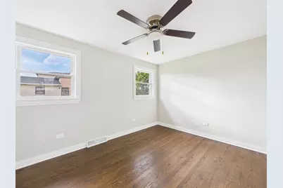 7216 W 63rd Place, Summit, IL 60501 - Photo 4