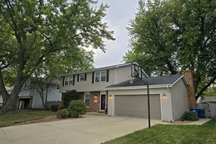 827 S McKinley Ave, Kankakee, IL 60901 - Photo 2