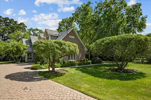 1280 Lawrence Ave, Lake Forest, IL 60045 - Photo 4