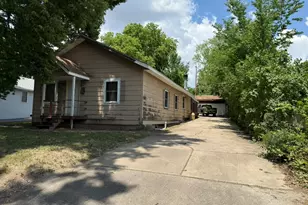 907 Parkview St, Rockdale, IL 60436 - Photo 1