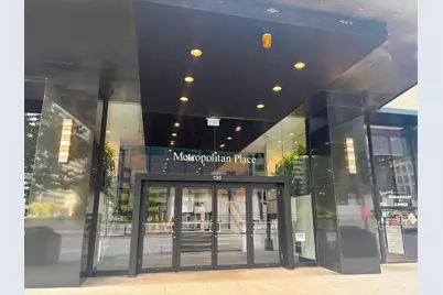 130 S Canal Street #9M, Chicago, IL 60606 - Photo 2