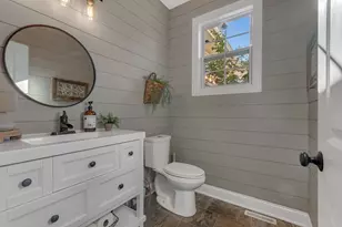 469 Kelly Ave, Yorkville, IL 60560 - Photo 10