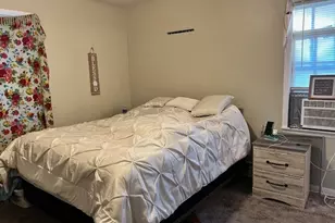 1308 Empire Ct, Freeport, IL 61032 - Photo 8