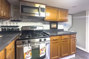 385 E Irving Park Rd, Streamwood, IL 60107 - Photo 38