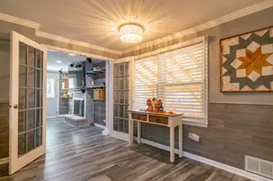 385 E Irving Park Rd, Streamwood, IL 60107 - Photo 12